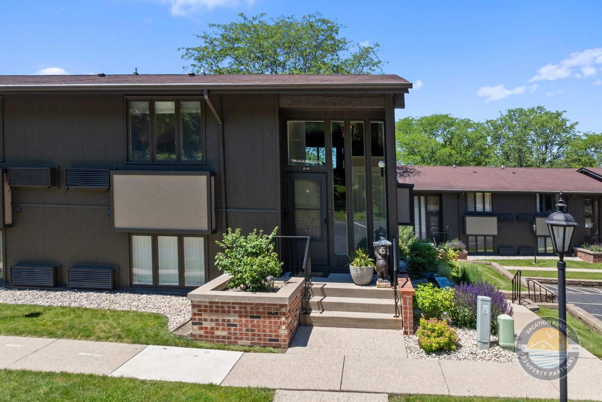 New Lake Como Condo With Lake Views Lake Geneva Luaran gambar